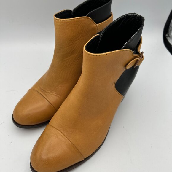 Wolverine 1000 Mile Rockford by Samantha Pleet Bootie. Size 8 - Picture 7 of 7